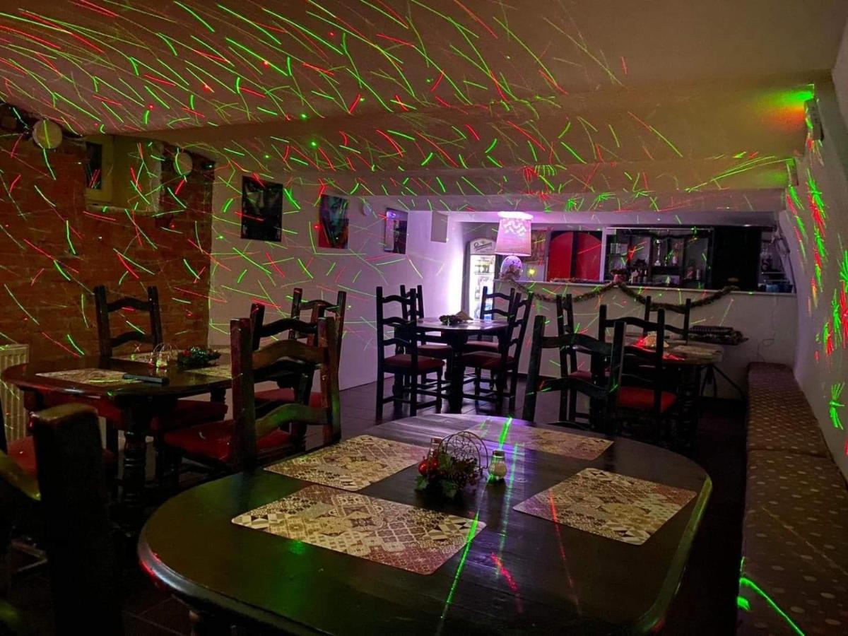 Casa Alis Hotel Oradea Eksteriør billede