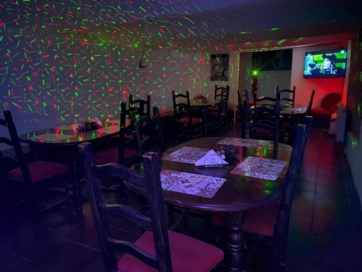 Casa Alis Hotel Oradea Eksteriør billede