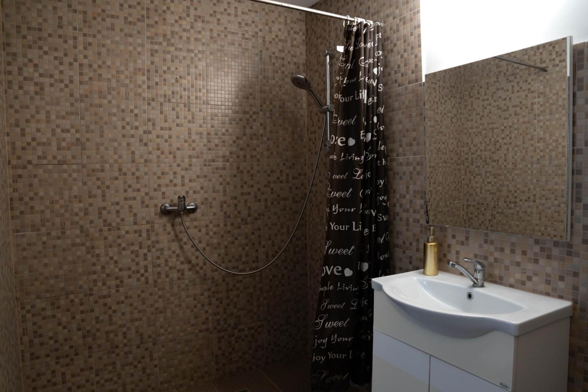 Casa Alis Hotel Oradea Eksteriør billede